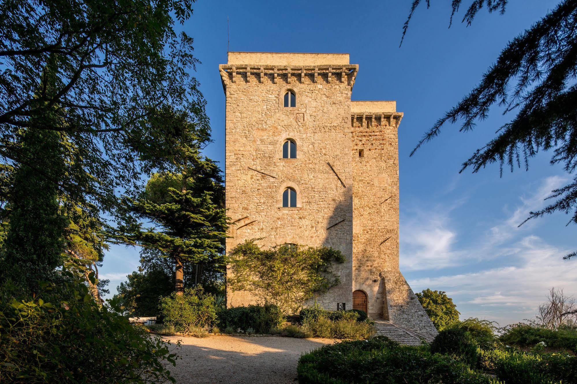 Апарт отель Torre Almonte Тоди Экстерьер фото
