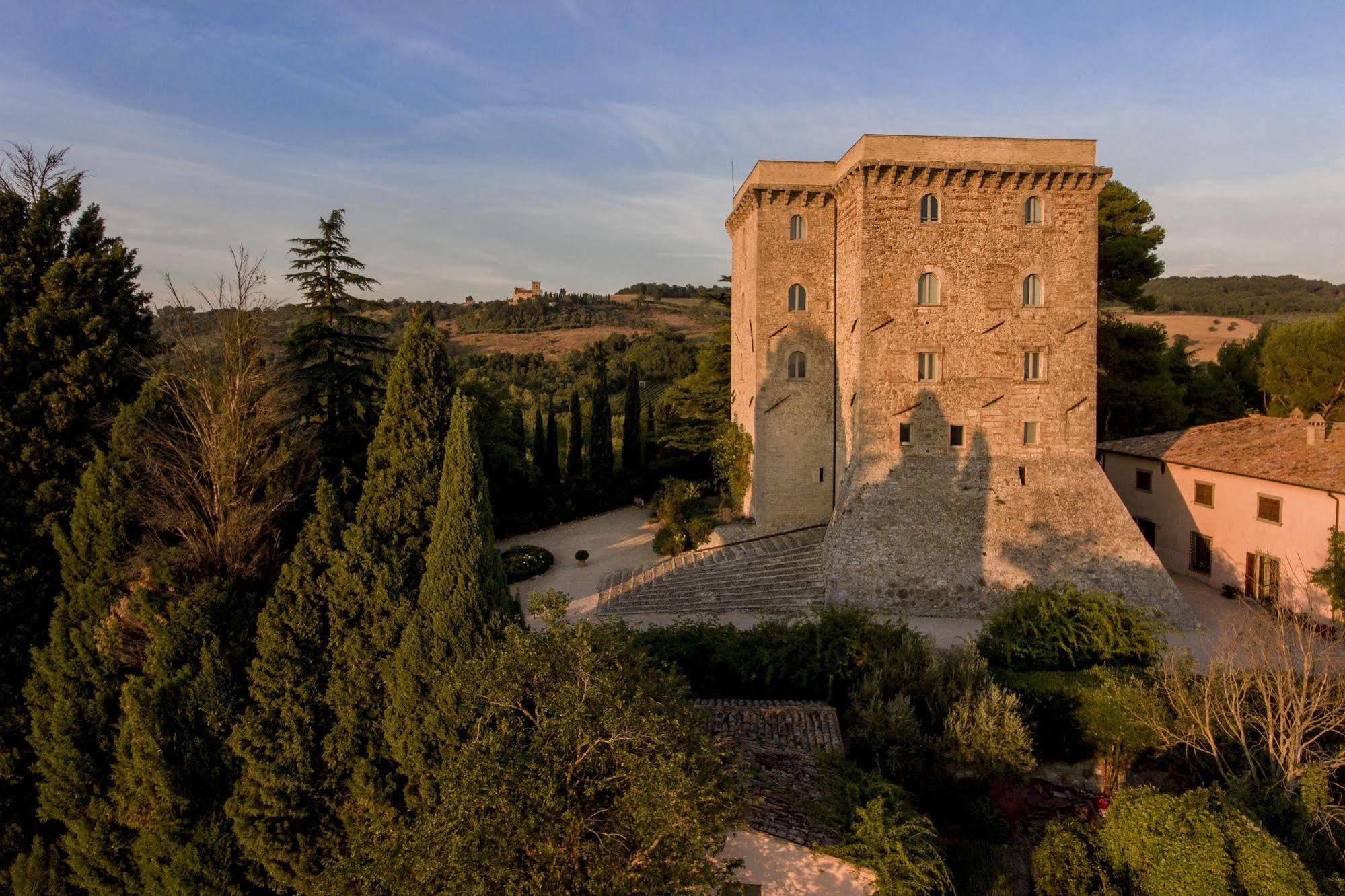 Апарт отель Torre Almonte Тоди Экстерьер фото
