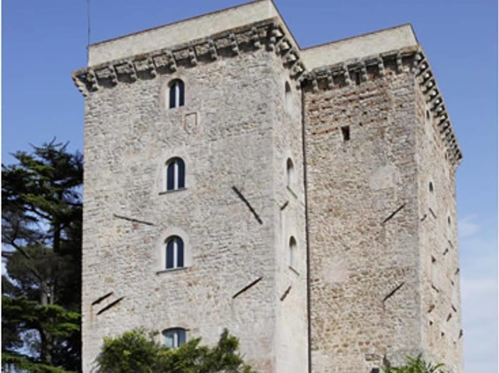 Апарт отель Torre Almonte Тоди Экстерьер фото